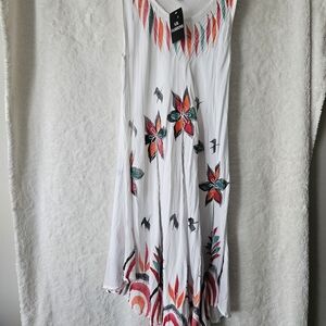S.L. Fashions White Top with Red, Orange & Teal Embroidered Accents